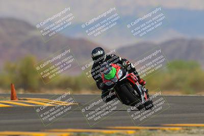 media/Sep-11-2022-SoCal Trackdays (Sun) [[81b7e951af]]/Turn 14 (1130am)/